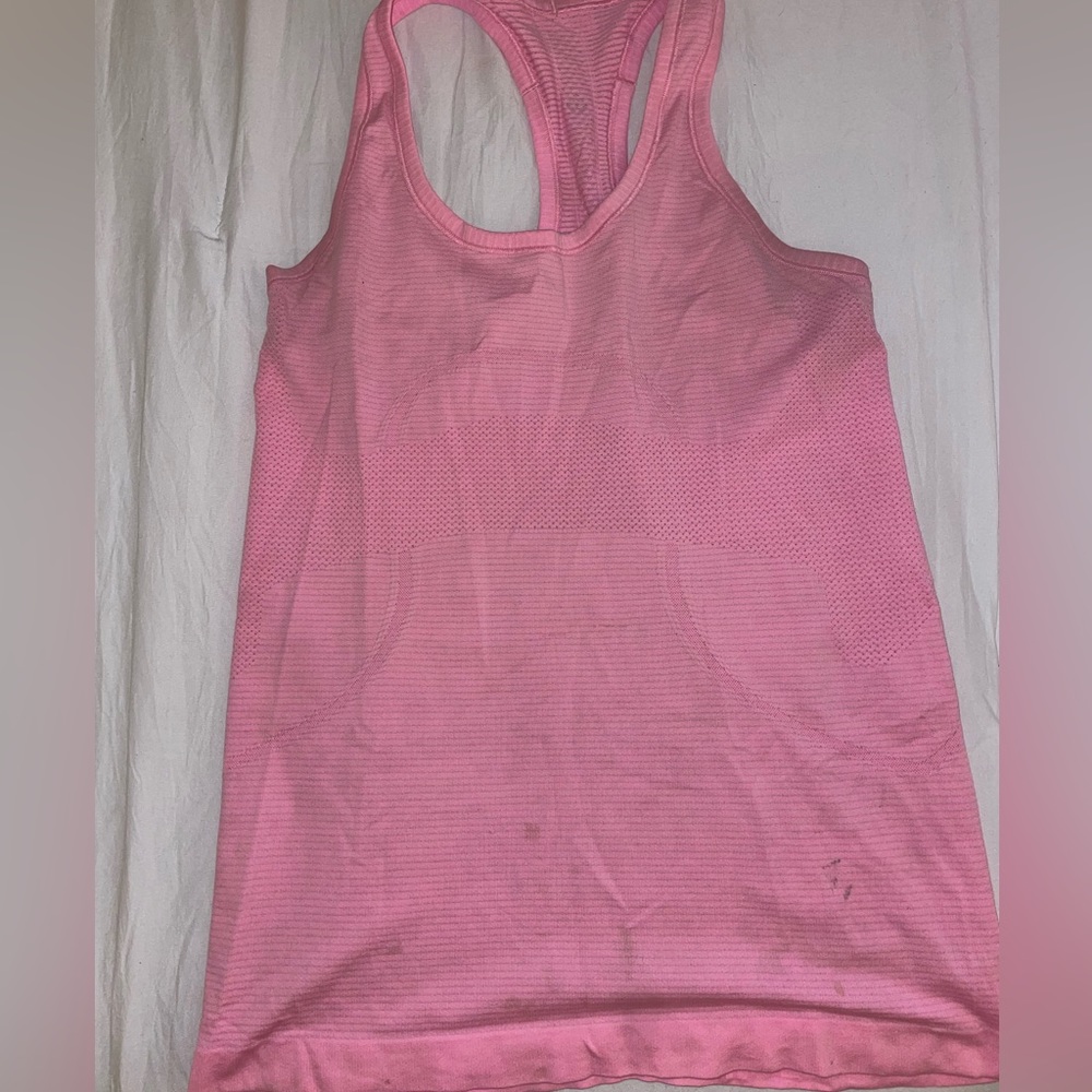 Lulu lemon swiftly tech racerback tank top normal length size 6.
